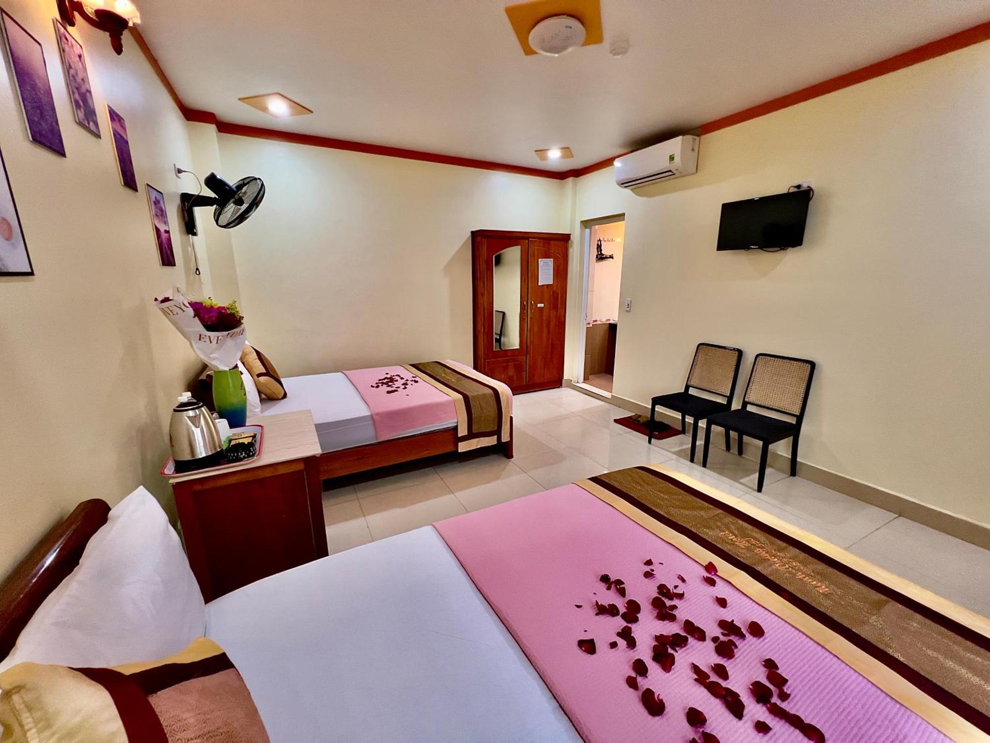 Manh Vuong Hotel Catba Dong Khe Sau ภายนอก รูปภาพ