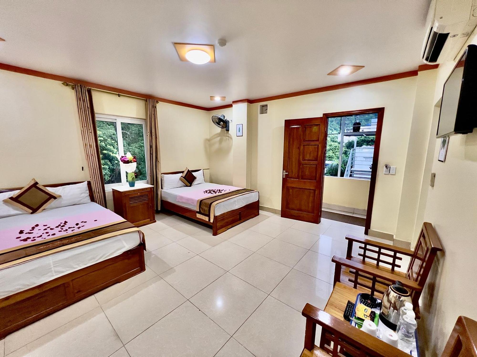 Manh Vuong Hotel Catba Dong Khe Sau ภายนอก รูปภาพ